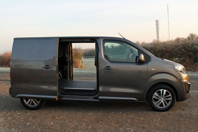 Peugeot Expert Standard