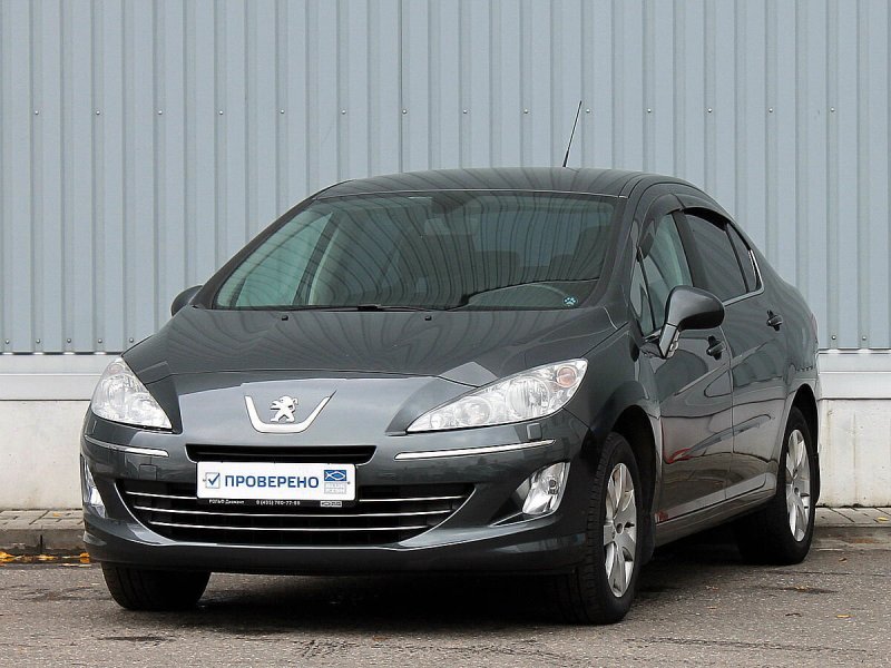 Peugeot 408, 2012 седан