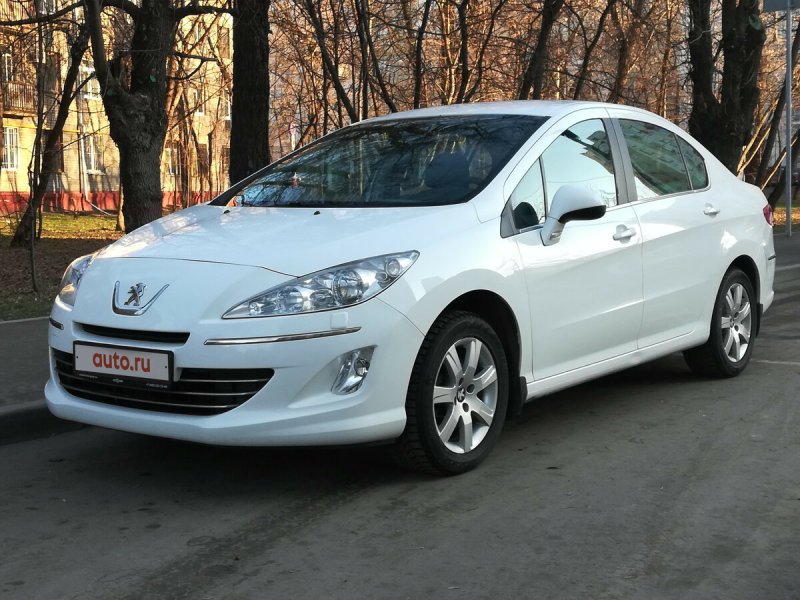 Peugeot 408, 2012 седан