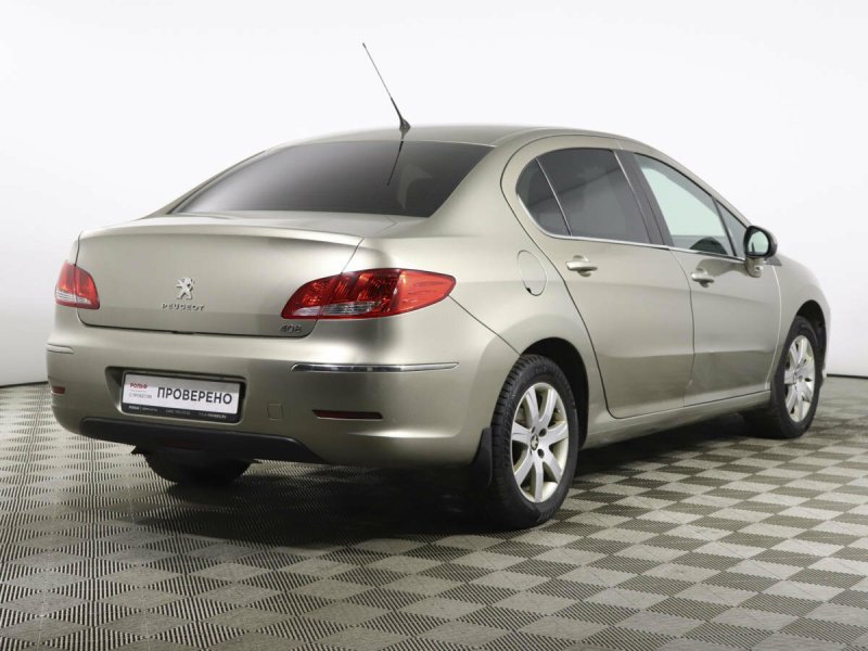 Peugeot 408
