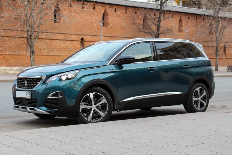 Peugeot 5008 II