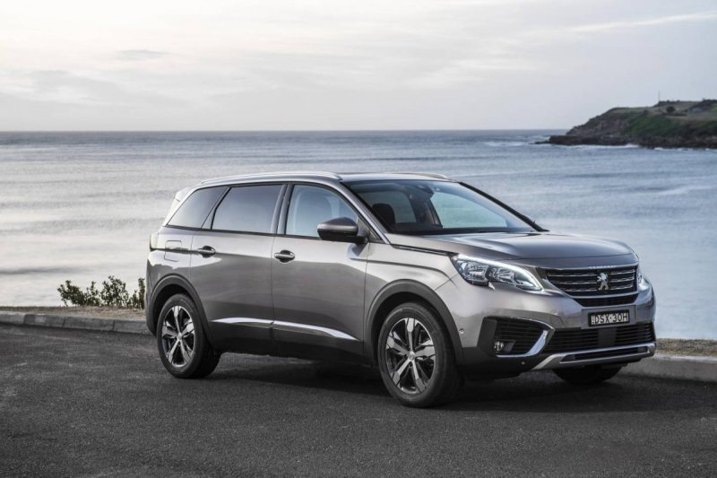 Peugeot 5008 8 Seater