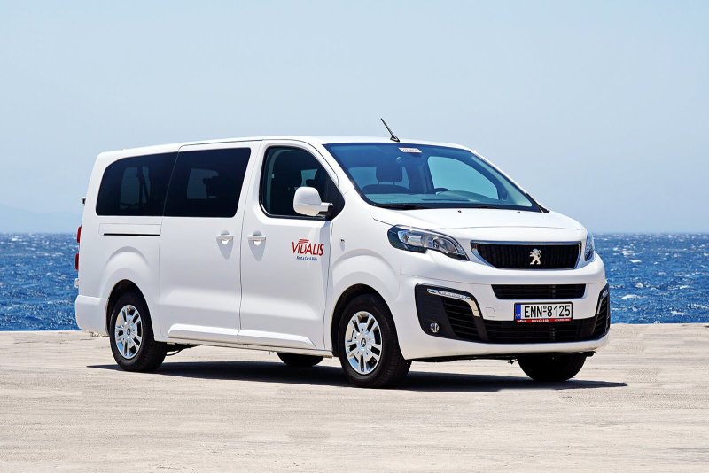 Минивэн Peugeot traveller