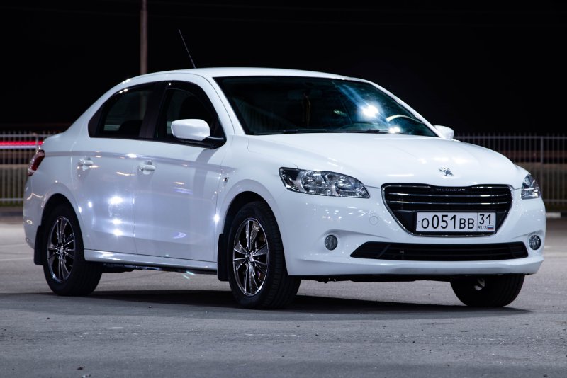 Peugeot 301 2015