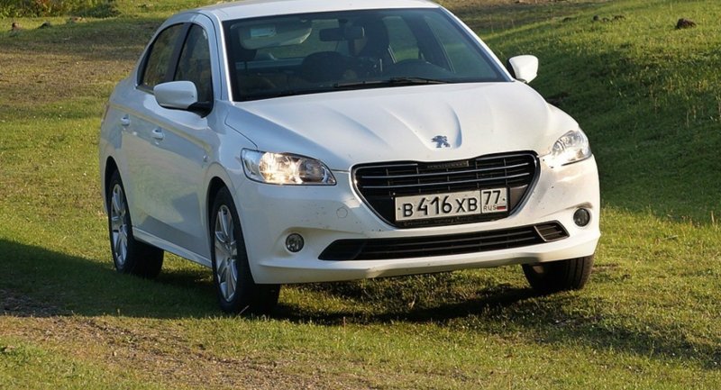 Peugeot 301 2012