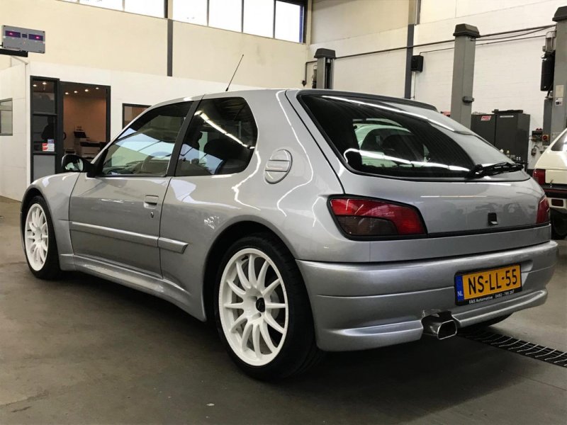 Peugeot 306 Dimma