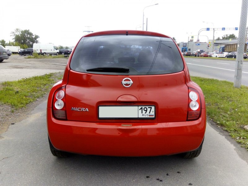 Nissan Micra k12 бокс