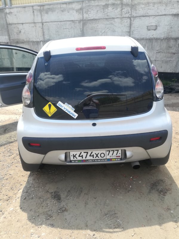 Peugeot 107 фара задняя