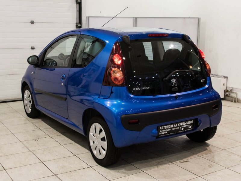 Peugeot 107 2012