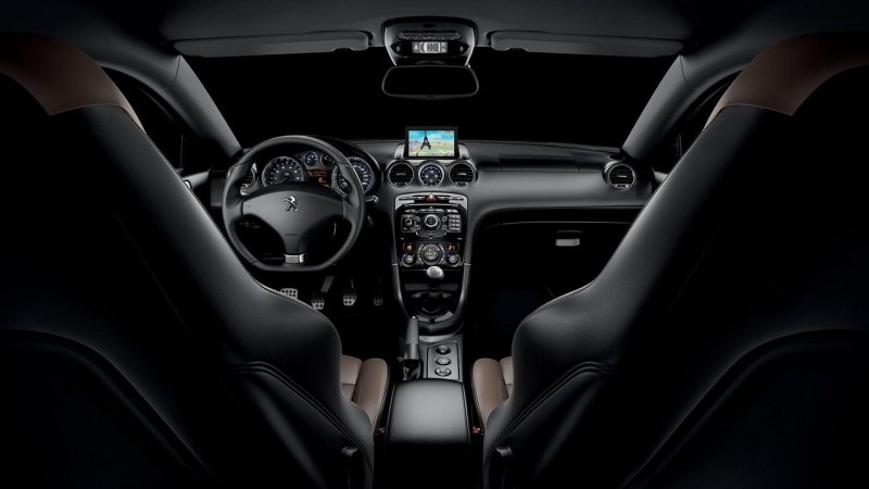 Пежо 308 RCZ салон