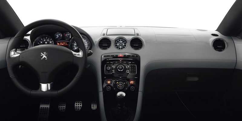 Peugeot RCZ 2009 салон