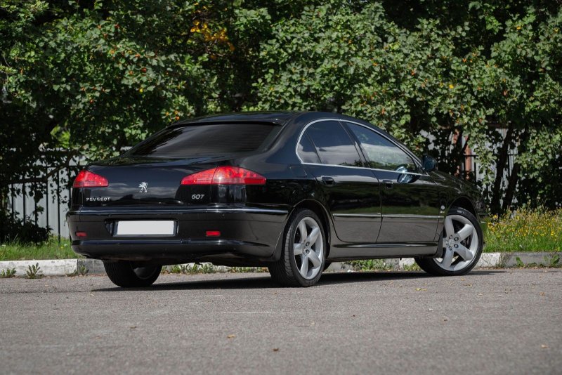 Peugeot 607 кузов