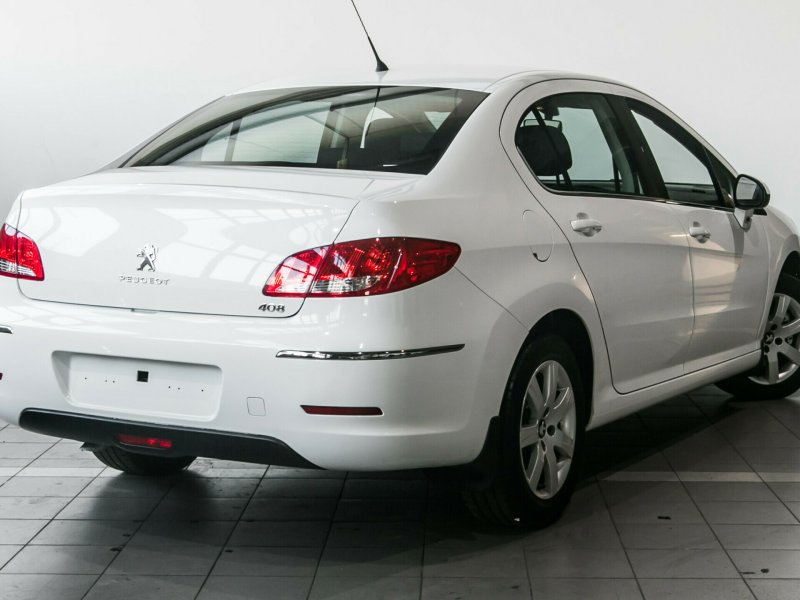 Peugeot 408 2013