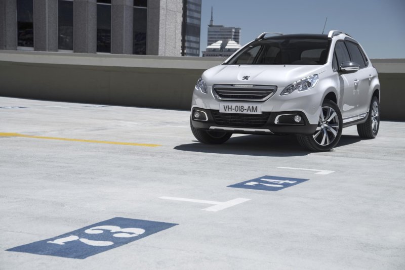 Новый кроссовер 2008 Peugeot