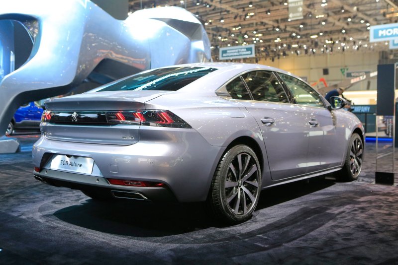 Peugeot 508 купе
