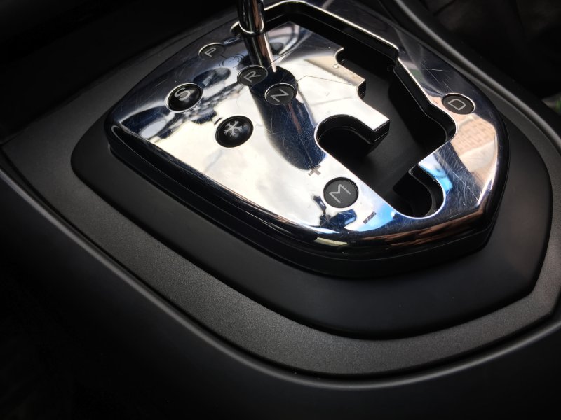 Хромированная накладка АКПП Peugeot 308