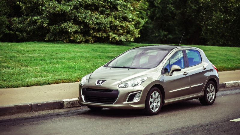 Peugeot 308 1