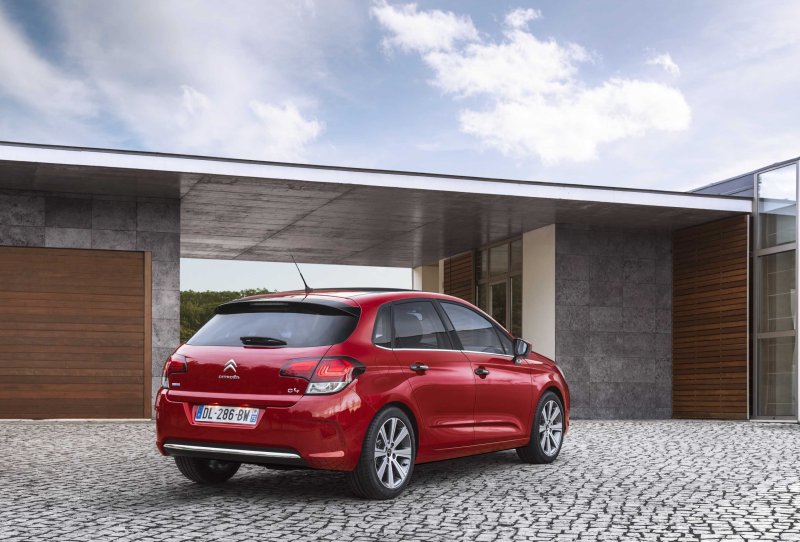 Citroen c4 2015 хэтчбек