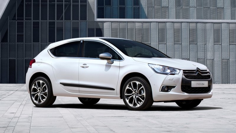 Citroen ds4 хэтчбек