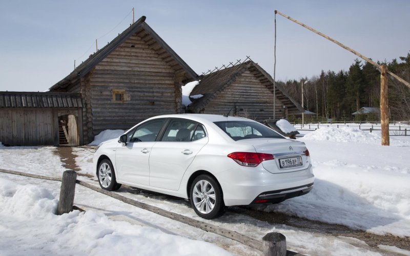 Citroen c4 седан 2013