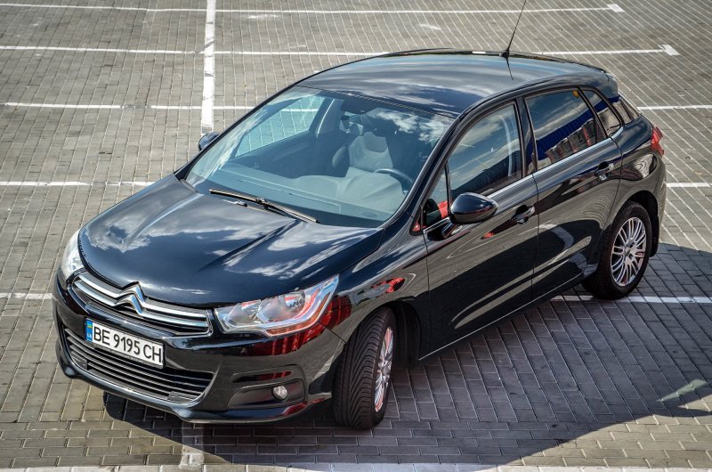 Citroen c4 черный