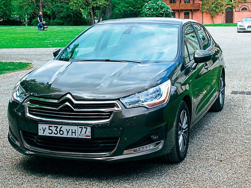 Citroen c4 sedan