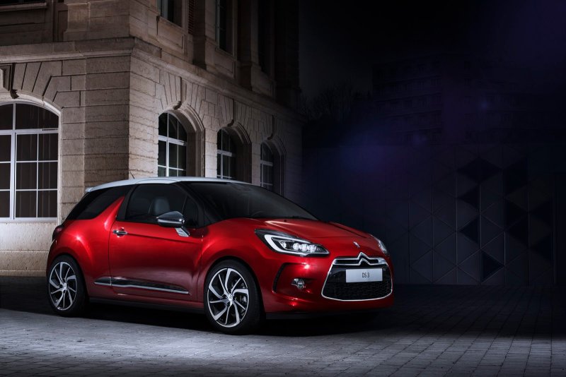 Citroen ds3 красный