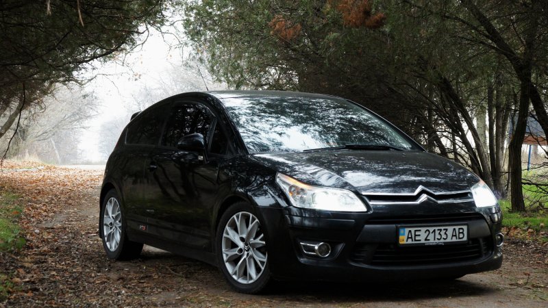 Citroen c4 2009 черный