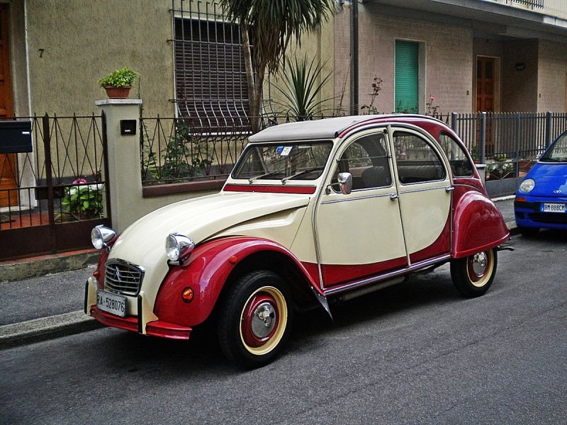 Citroen 2 CV Charleston