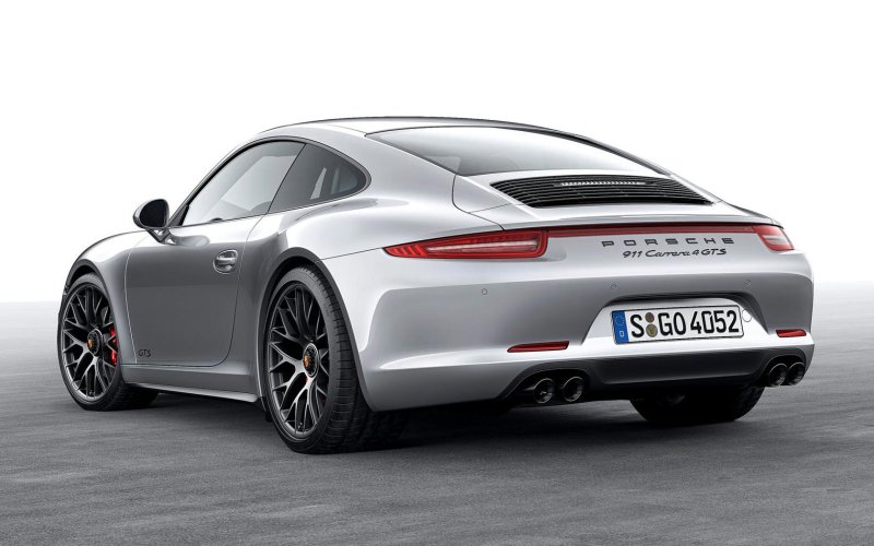Porsche 911 GTS Coupe