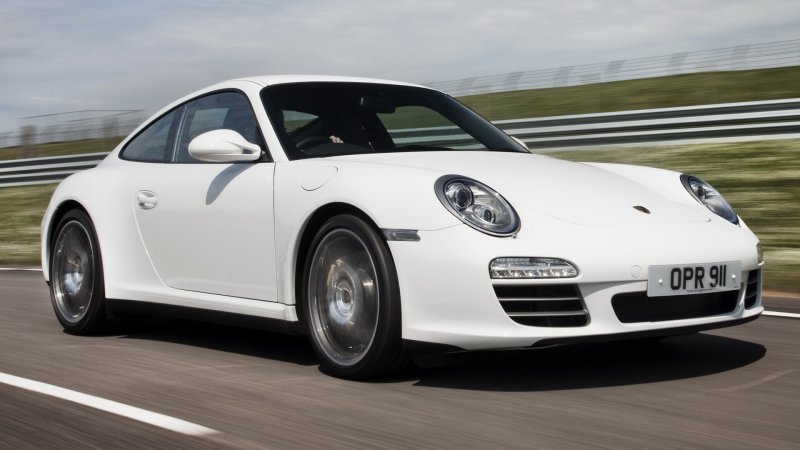 Porsche 911 Carrera 4s Coupe