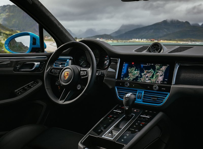 Porsche Macan 2022 салон