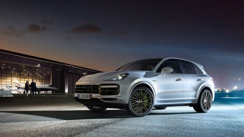 Porsche Cayenne 2021