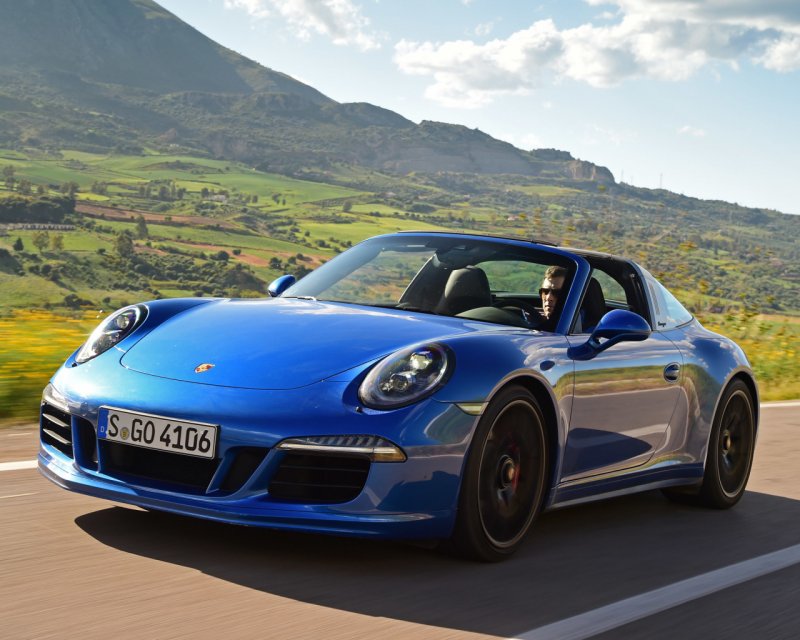 Porshe 911 Blue