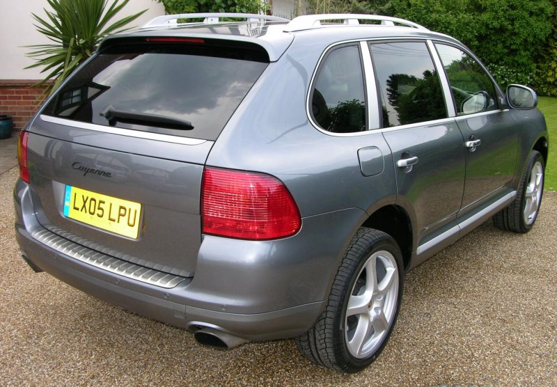 Porsche Cayenne 2005 3.2 2005