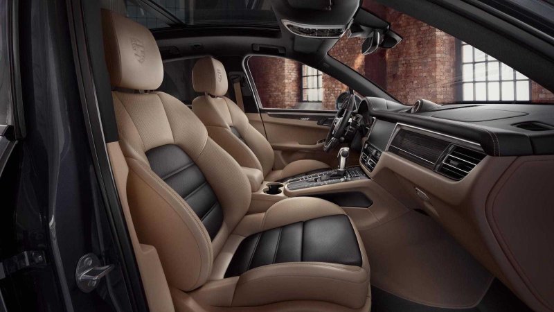 Porsche Macan бежевый салон