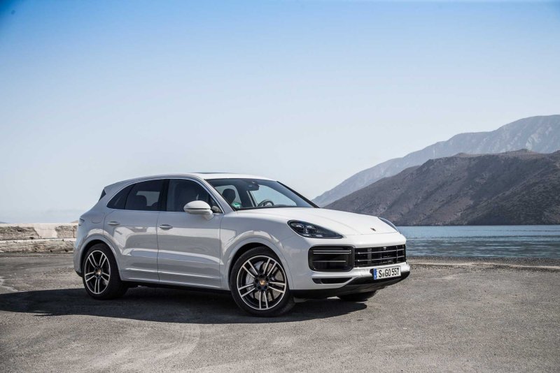 Porsche Cayenne Turbo 2018