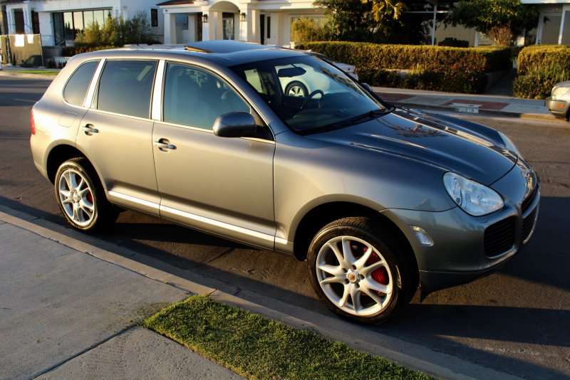 Porsche Cayenne 2004