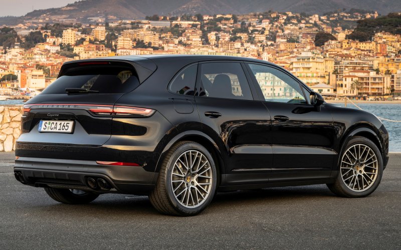 Porsche Cayenne Platinum Edition 2022