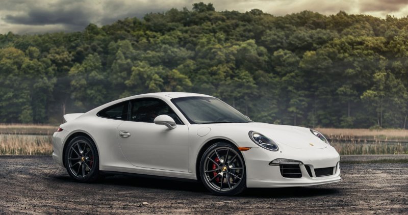 Porsche Carrera 911 White