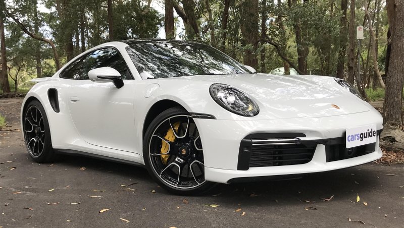 Порше турбо 911 белый