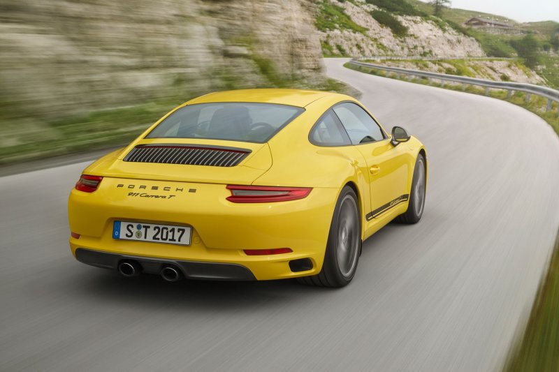 Порше 911 Каррера новый