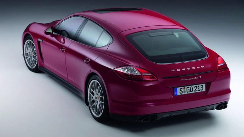 Porsche Panamera GTS 2012