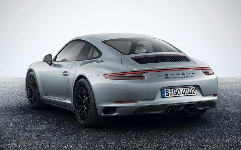 Порше 911 Каррера 4 GTS
