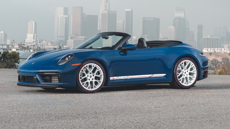 Porsche 911 Carrera GTS