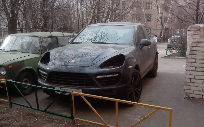 Porsche Cayenne без фар