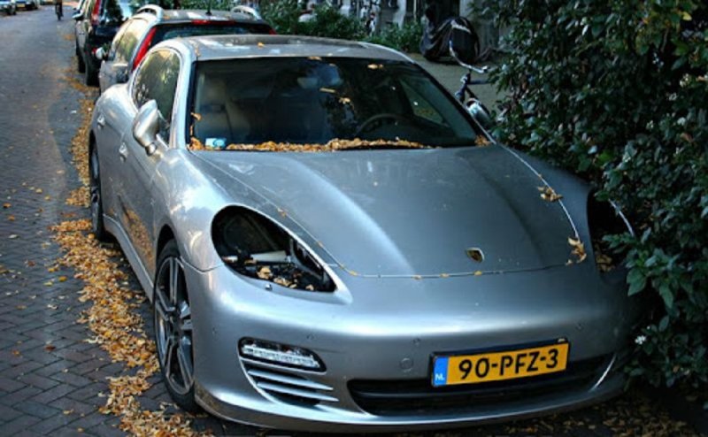 Porsche Panamera без фары