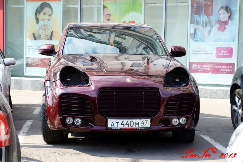 Porsche Cayenne 1 без фар