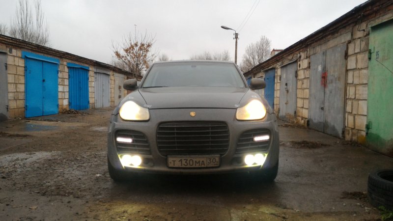 Реснички Porsche Cayenne 955