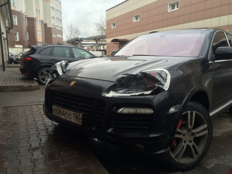 Porsche Cayenne с фарами от 911